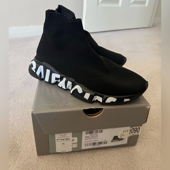 SOLD ‼️‼️‼️ - Picture 1 of 5